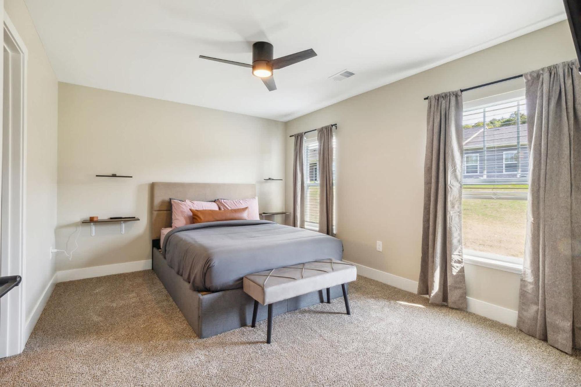 A Pet Friendly Cozy Condo In Traverse City Exterior foto